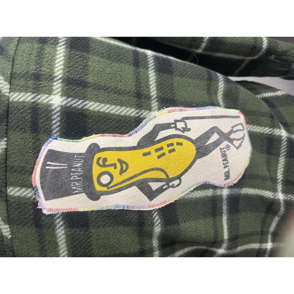 April 25th Flannels – Mr Peanut Upcycled Vintage Patch Child‎ M | Ti_the_Artiste